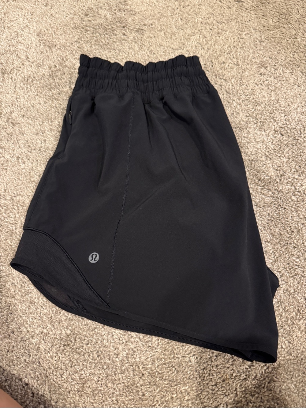 Lululemon Hotty Hot HR 4” size 14